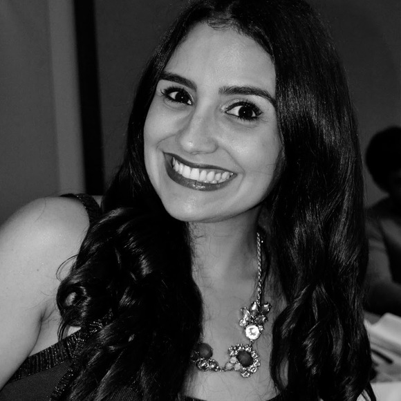 Meet your Posher, Kathiria - Picture 1 of 1